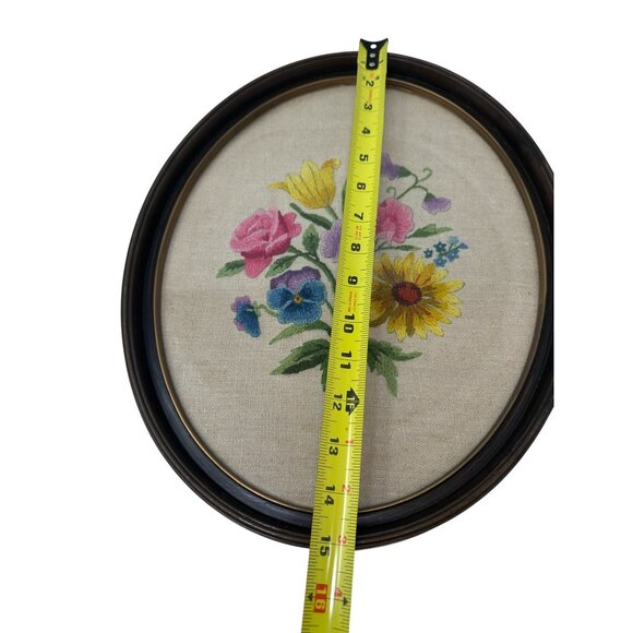MCM Botanical Embroidery Oval Frame Crewel Floral Wall Art Needlepoint Vtg 2 - Picture 10 of 16